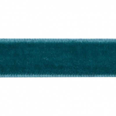 Лента бархатная нейлон, шир.12 мм, (упак. 45,7м), цв.65-изумруд - купить в Находке. Цена: 392 руб.